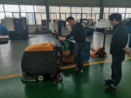  清潔設(shè)備廠家的洗地機(jī)清潔效果不理想怎么辦？